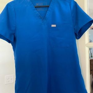 Figs Catarina scrub top royal blue size small